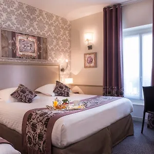 Monceau Wagram 4*, Paris France